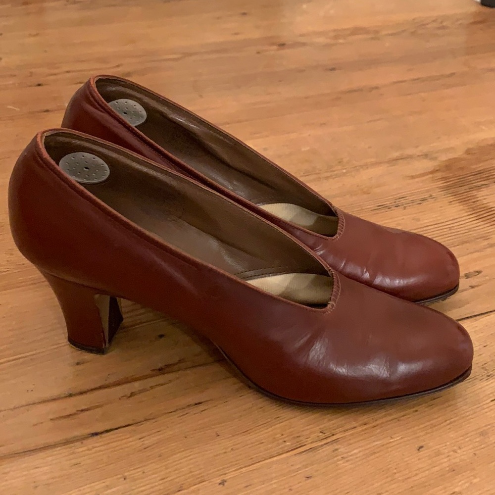 Vintage Brown Leather Tango Pumps